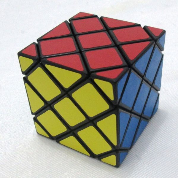 Cubo Mágico Master Skewb - Lanlan - 8 eixos